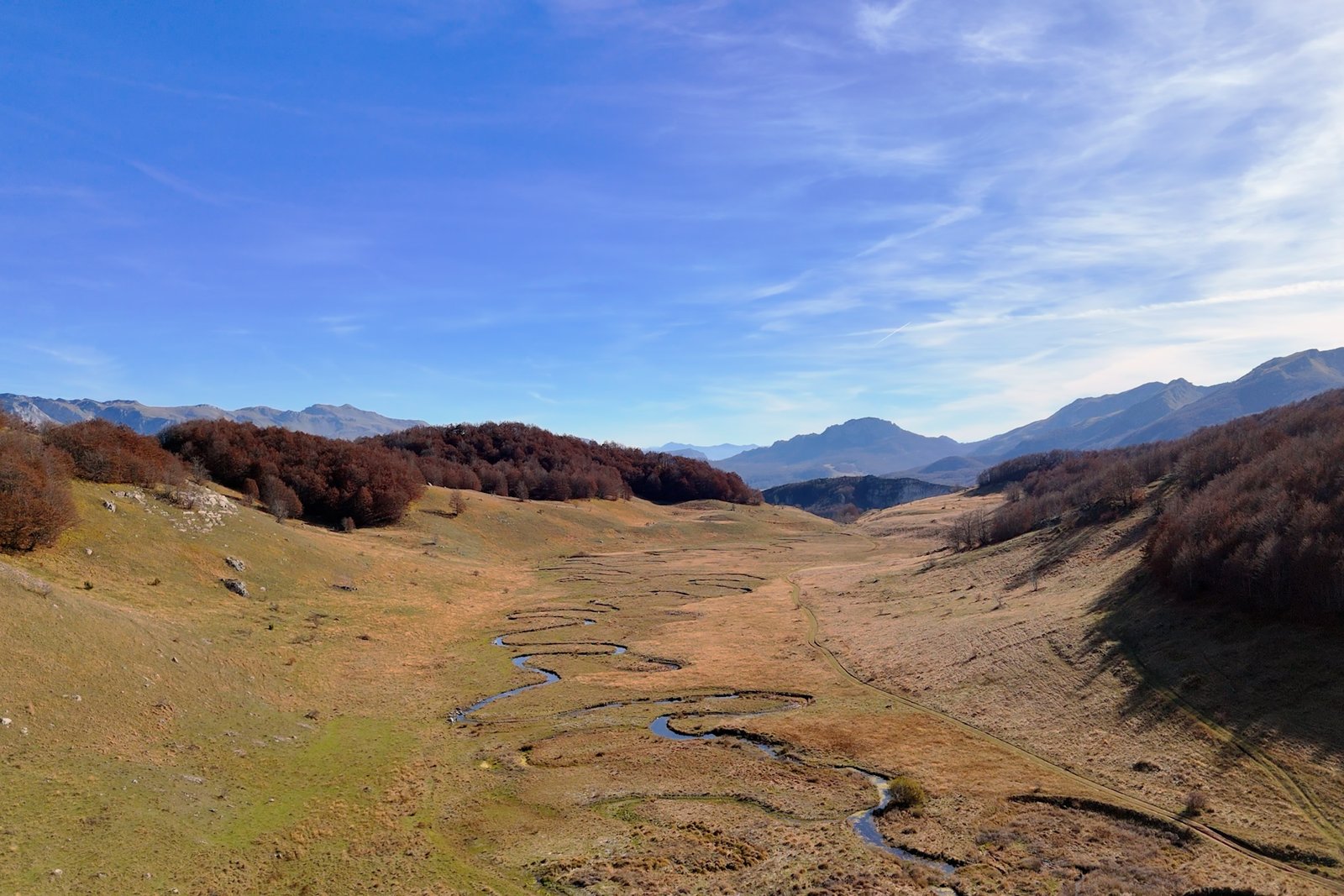 Studeni Studeni Potok: Origins of the Winding Waterway - Photo Travellers ...